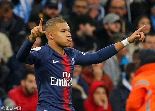 会员大会上施洛特贝克没和凯尔握手，记者：相关人员说没矛盾