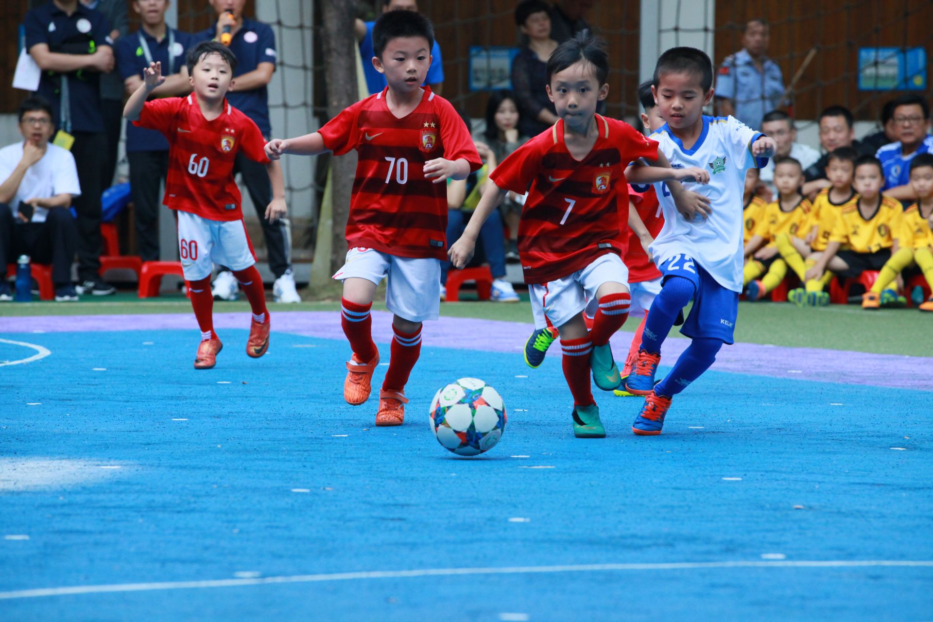 28岁樊振东被催婚！生涯黄金期与人生大事陷两难抉择