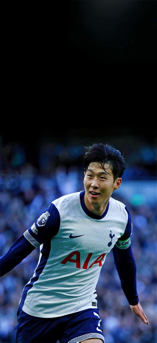 每体报道巴萨U19加里巴：偶像普约尔，有超脱黑人中卫的心智