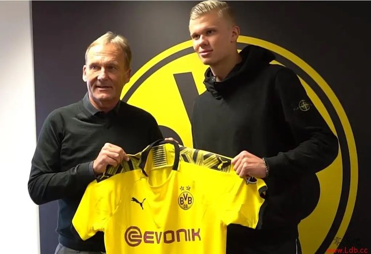 国际米兰0比1利物浦，巴萨2比1法兰克福