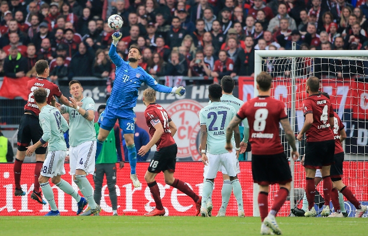 巴顿：很遗憾自己因伤没赶上最后几轮比赛，朋友们明年见