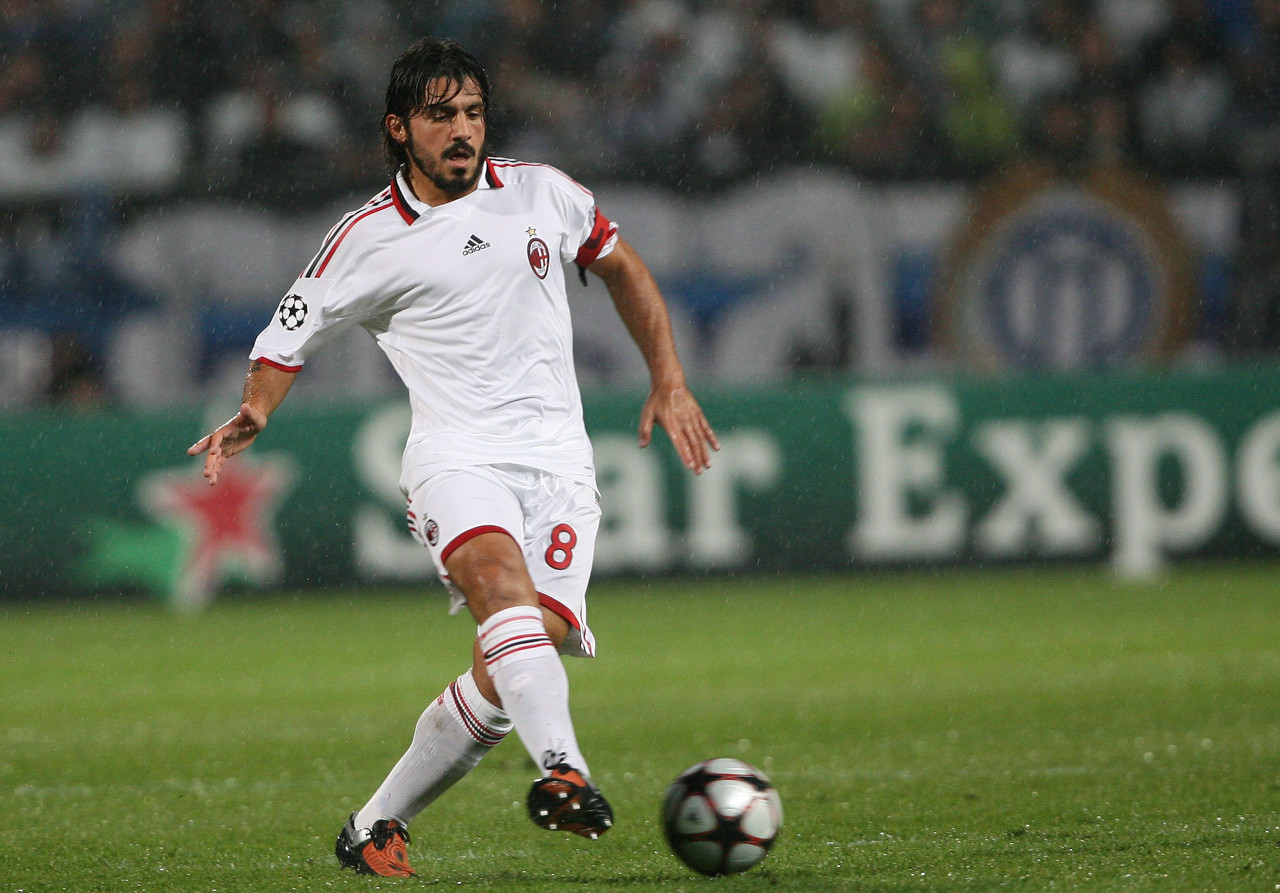 米体：罗马想冬窗租借齐尔克泽，若晋级欧冠会自动触发买断（米体：罗马计划冬窗先租齐尔克泽，晋级欧冠即自动执行买断条款）