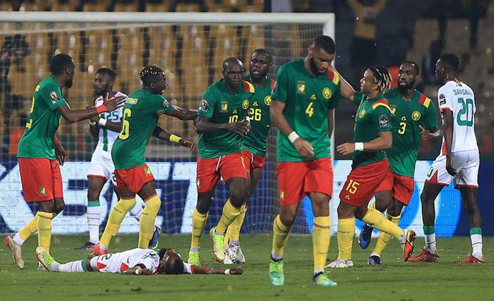 这里是我的主场，加布里埃尔向库尼亚介绍阿森纳训练基地