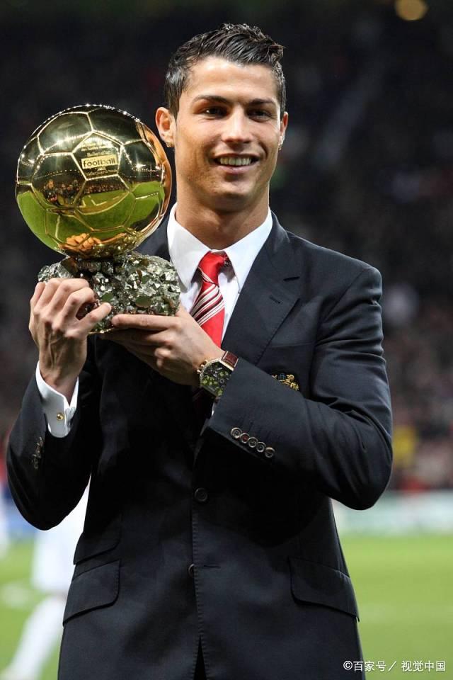 常德日报：“湘超”常德队球员尹艺霖加盟辽宁铁人