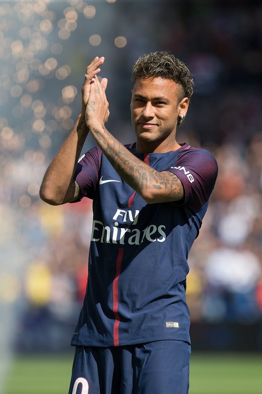 尼日利亚vs坦桑尼亚首发：奥斯梅恩领衔，卢克曼出战（尼日利亚战坦桑尼亚首发公布：奥斯梅恩领衔，卢克曼先发）