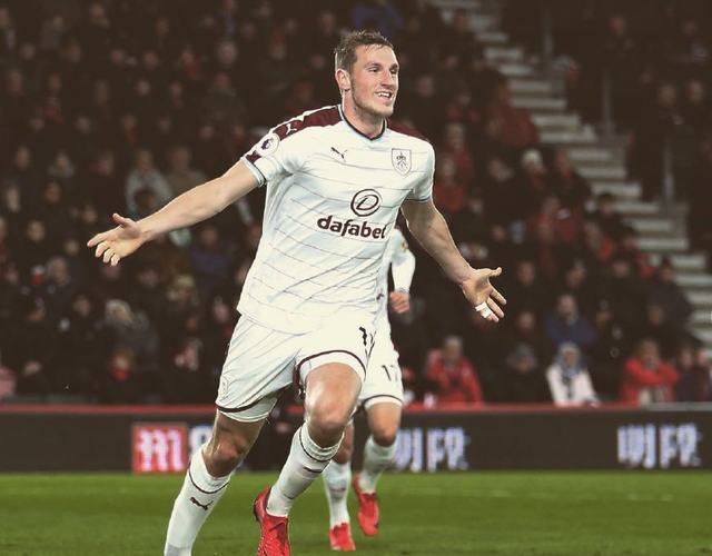 雷迪克：斯玛特防守端的拼劲和投入度做到了极致