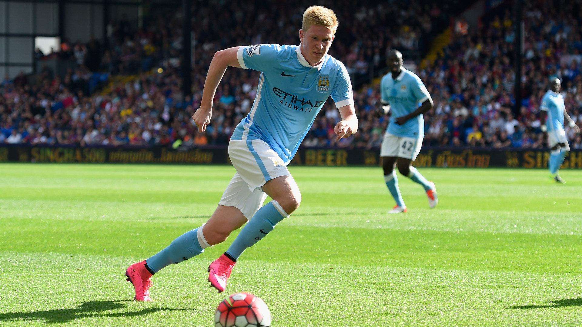 国内媒体：胖东来新店售卖梅西签名球衣，乔丹球衣售价13.8万（媒体称胖东来新店上架梅西签名球衣，乔丹球衣标价13.8万元）