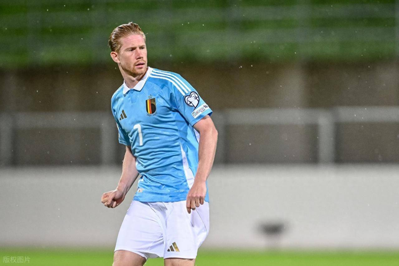 鲍曼：不关心诺伊尔是否重返德国队；人们似乎不尊重他的决定