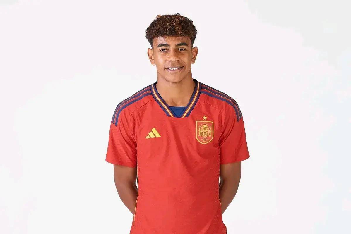 比赛集锦：拉齐奥2-0莱切